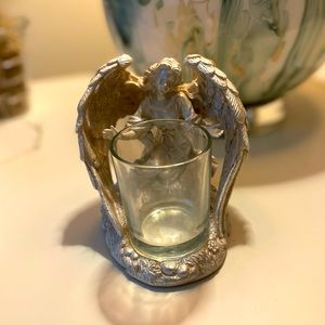 Yankee Candle Company Angel Tea/Candle Light Holder.